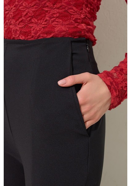 Siyah Geniş Paça Tam Kalıp Pantolon