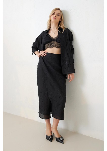 Siyah Bağlama Detaylı Midi Boy Crush Detaylı Etek