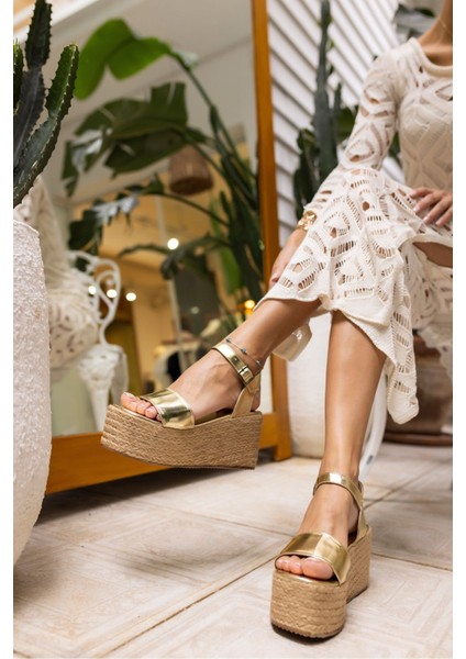 Join Kadin Beyaz Espadrıl Ip Sargılı Feta Sandalet indirimleri