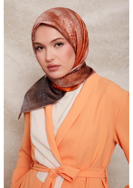 Gri Desenli Twill Ipek Eşarp modelleri