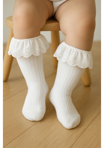 Bebek Çocuk Diz Altı Dantelli %100 Pamuk Nefes Alabilen Çorap