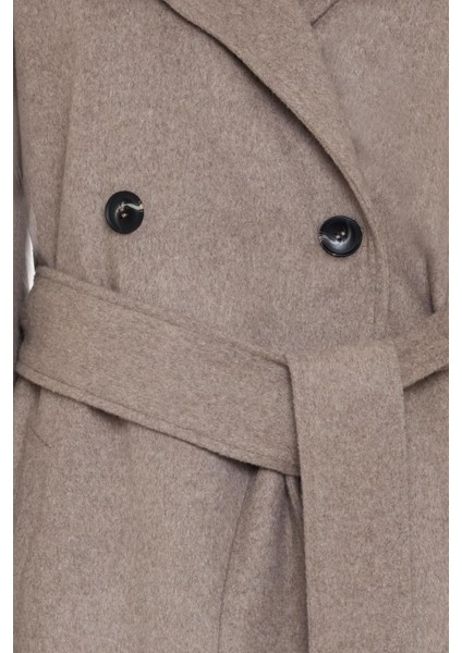 Vizon Boyundan Kemer ve Bağlama Detaylı Uzun Kaban modelleri