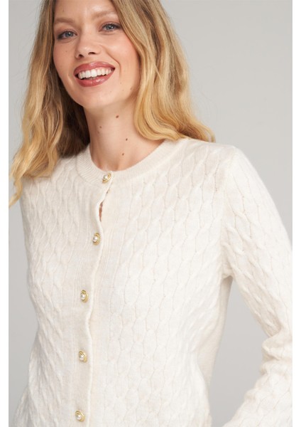 Çetinkaya Miya Mira 2314 Kadın Bisiklet Yaka Akrilik Triko Hırka Kırık Beyaz modelleri