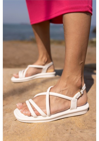 Zill Kadin Beyaz Pofuduk Taban Sandalet