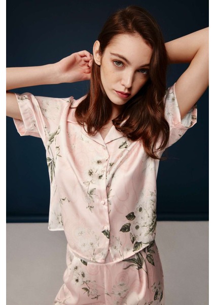 Kadın Pembe Saten Sırtı Transparan Pijama Takımı 30018