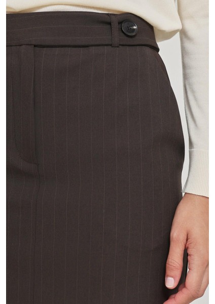 Acı-Kahve Belden Kemer Detaylı Çizgili Midi Boy Etek modelleri