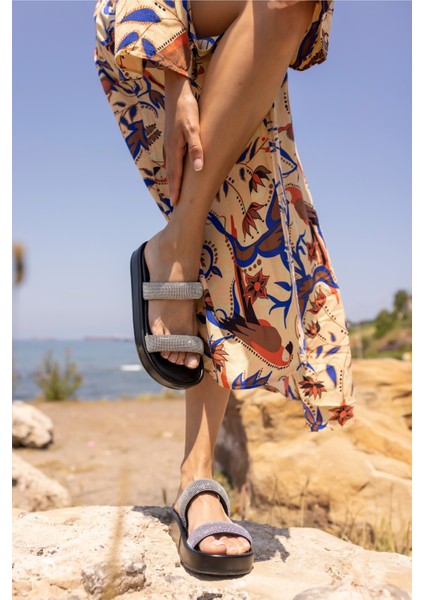 Toko Kadın Bej Taş Detay Terlik