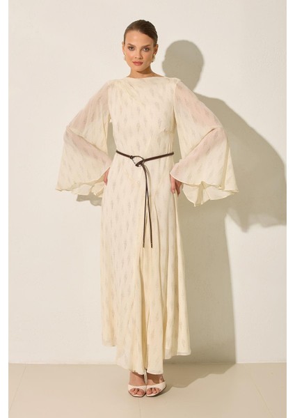 Krem Yaka ve Kol Detaylı Desenli Kemerli Midi Boy Elbise fiyatları