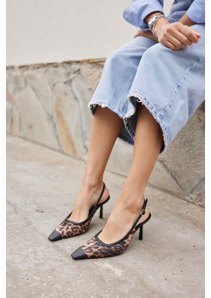 Zelıa Kadın Leopar Burun Demır Detay Topuklu Ayakkabı fırsatları