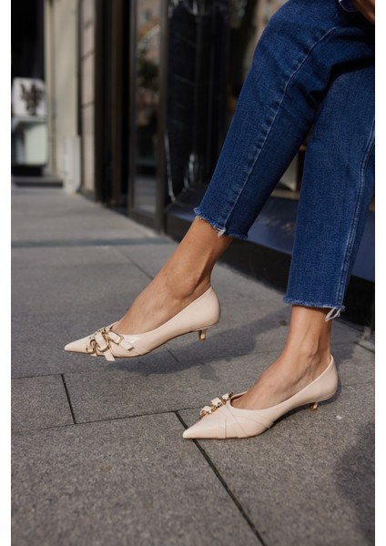 Eleksı Kadin Bej Rugan Mini Topuklu Ayakkabi indirimleri