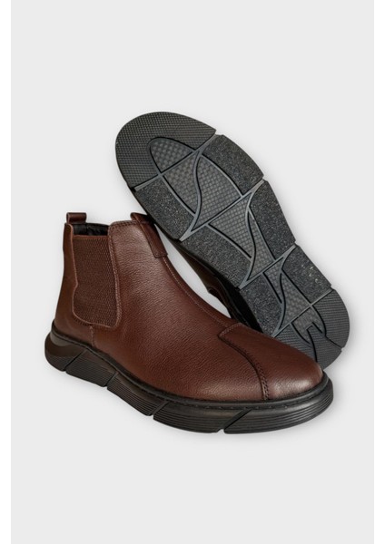 Hakiki Deri Yanı Lastikli Kaydırmaz Kauçuk Taban Erkek Bot Kahverengi