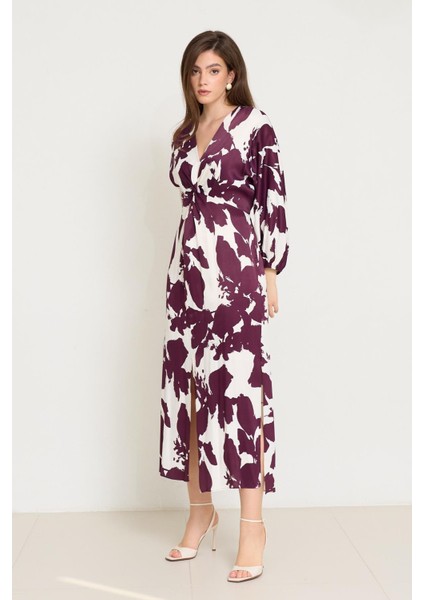 Ekru-Bordo Yaka Detaylı Rahat Kesim Desenli Elbise modelleri