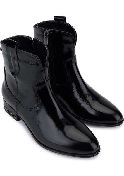 Kadın Hakiki Deri Siyah Rugan Topuklu Bot 322 2152713 Bn Bot SK25-26 Sıyah Rgn fiyatları