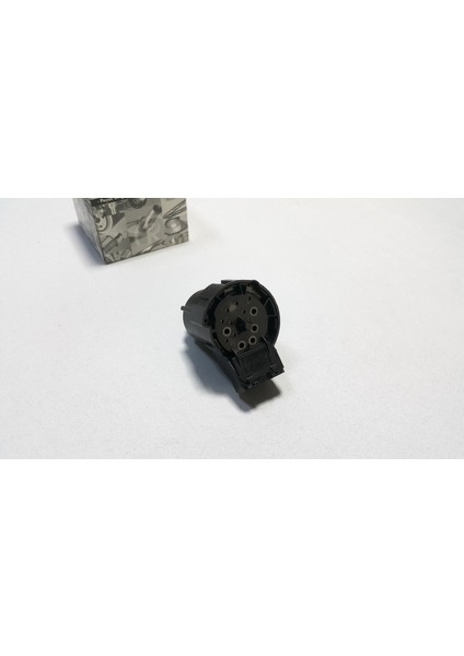 Vw Polo 6r 6c 2010-2017 Kontak Soketi Oem 6R0905865 modelleri