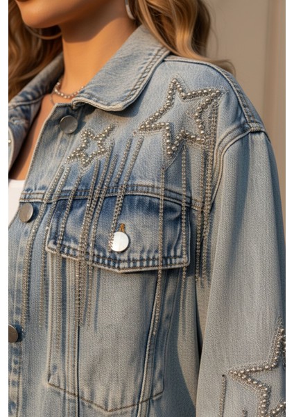 Kadın Açık Mavi Düğmeli yıldız Taş Işlemeli Püsküllü/zincirli Kısa Jean Kot Ceket – Şık Kadın Jean Ceket fırsatları
