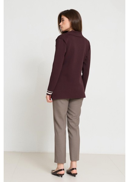 Kahverengi Düğme ve Çizgi Detaylı Triko Ceket indirimleri