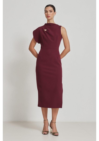 Bordo Tek Omuz Detaylı Tam Kalıp Uzun Elbise