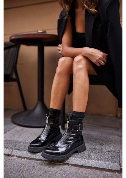 Area Kadın Siyah Gercek Deri On Fermuar Strec Detayli Bot