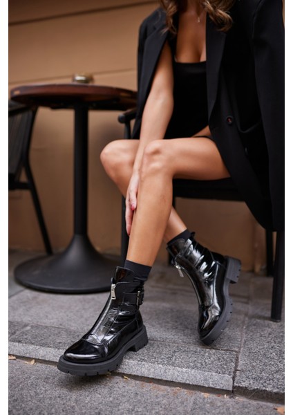 Area Kadın Siyah Gercek Deri On Fermuar Strec Detayli Bot modelleri