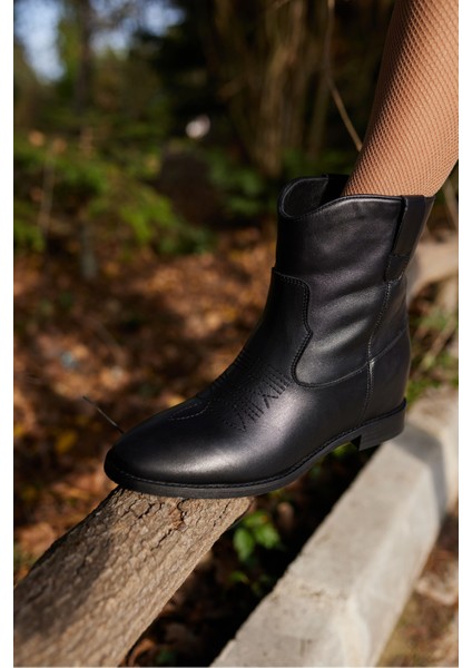 Fredy Kadın Siyah Gercek Deri Dolgu Topuk Bot fırsatları