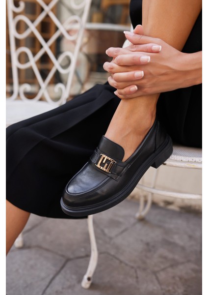 Castilo Kadın Siyah Gercek Deri Ithal Toka Loafer Ayakkabi