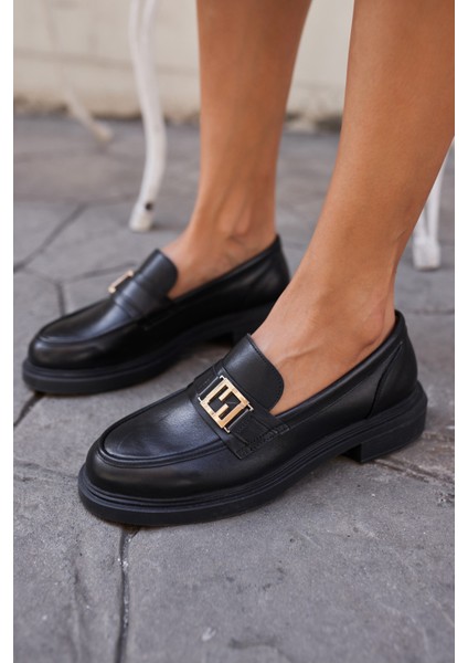 Castilo Kadın Siyah Gercek Deri Ithal Toka Loafer Ayakkabi