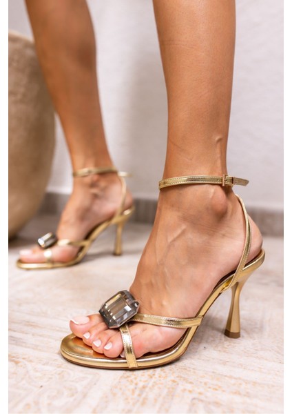 Sosa Kadın Altın Mucevher Taş Detay Topuklu Sandalet indirimleri