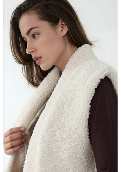 Kadın Peluş Sıfır Kol Yelek Taş Doğal fiyatları