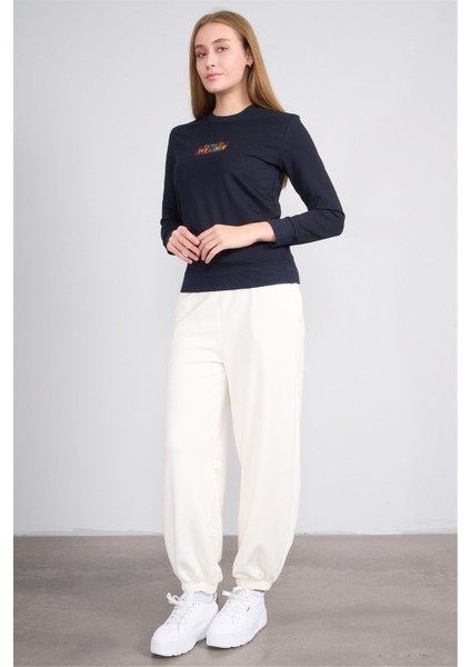 K26 24K114 Lacı Kadın Regular Fıt O Yaka 2 Ip Sweat fırsatları