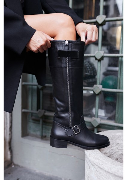 Tobias Kadın Siyah Gercek Deri Fermuar Detaylı Çizme