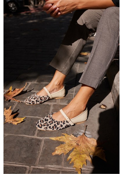 Rivas Kadın Siyah Leopar Detayli Deri Babet fiyatları