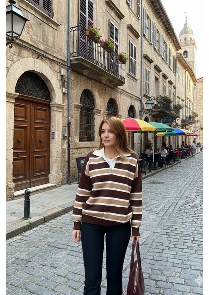 Polo Yaka Çizgili Önü Düğmeli Kazak