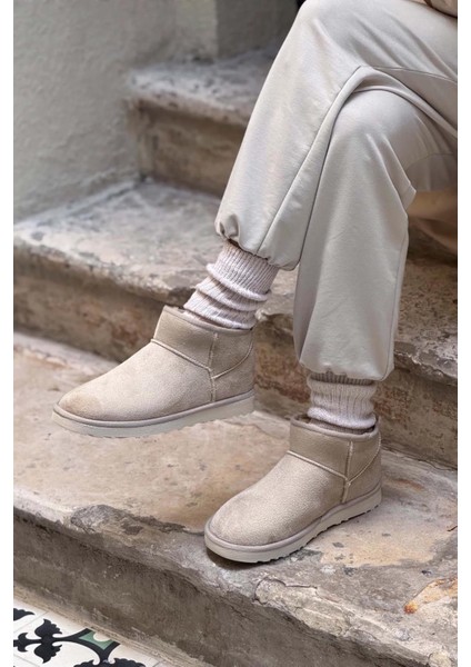 BROOKE KADIN BOT BEJ modelleri