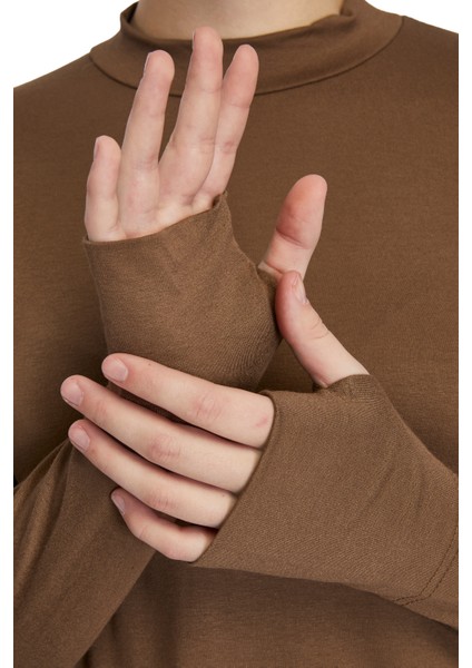 Hafif Balıkçı Yakalı Parmak Geçmeli Likralı Organik Kadın Body - Açık Çikolata - L-XL indirimleri