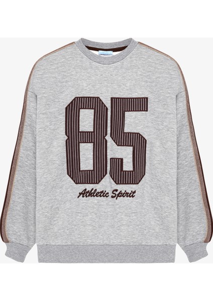 Aplike Nakışlı Oversize Sweatshirt Grimelanj