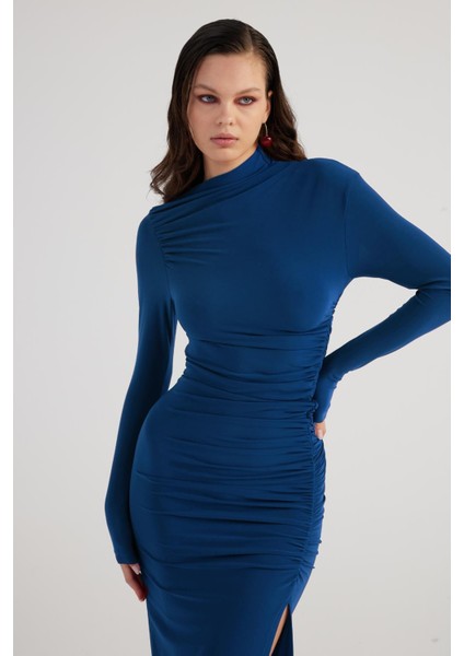 Drapeli Yırtmaçlı Uzun Yasmiin Elbise Mavi fiyatları