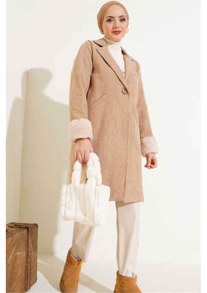 Bıgdart K26 9145 Krem Kadın Kolları Tuylu Balık Sırtı Kase Kaban modelleri