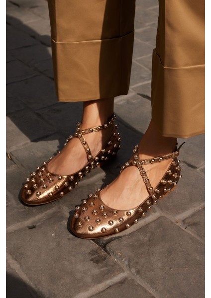 Rebecka Kadin Siyah Troklu Babet indirimleri