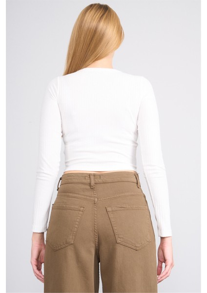 K26 608-20 Beyaz Kadın O Yaka Kaskorse Sweat