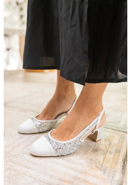 Guehi Kadin Gumus Saten Payet Pul Detayli Topuklu Sandalet