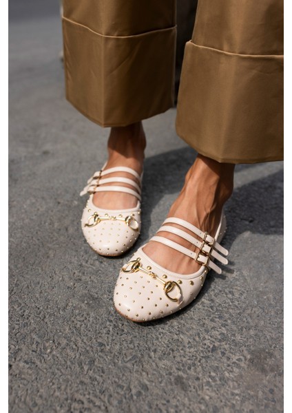 Gocic Kadin Bej Troklu Babet