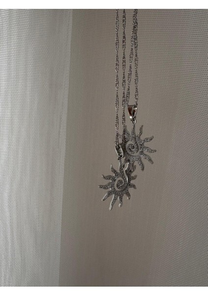 Xuping Zirkon Taşlı Güneş Model Silver Renk Kolye