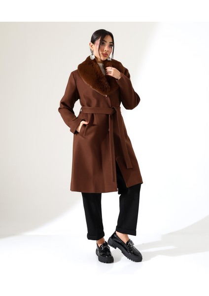 Kadın Şal Yaka Kürk Kısa Kaşe Büyük Beden Kaban fiyatları