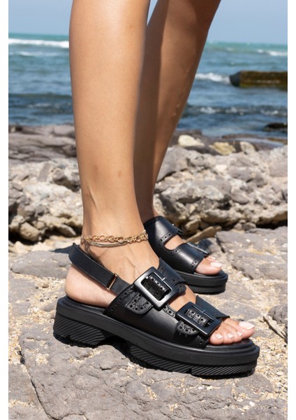Mati Kadin Siyah Gercek Deri Tokali Sandalet