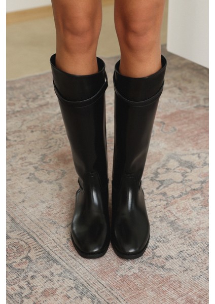 Çizme 2520 - Gold Aksesuar Detaylı Siyah Kadın Çizme fiyatları