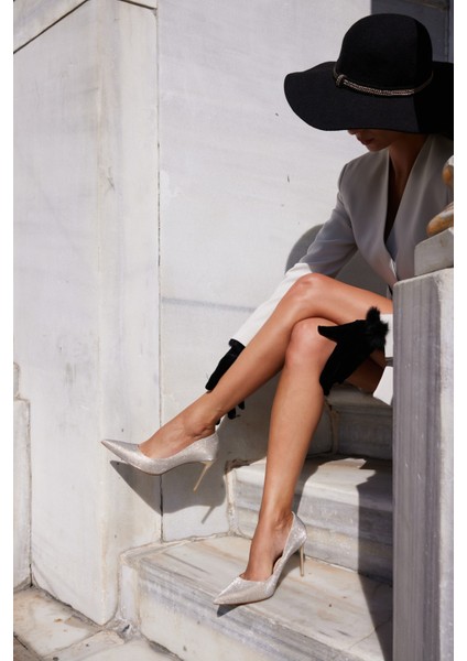 Soares Kadin Bej Simli Stıletto Topuklu Ayakkabi fiyatları