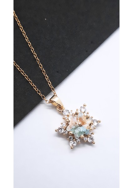 Çevresi Beyaz Zirkon Taşlı Kar Tanesi Çelik Kolye indirimleri