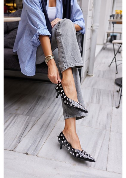 Cambi Kadın Siyah Trok Detay Stıletto modelleri