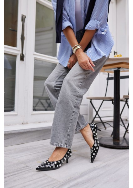 Cambi Kadın Siyah Trok Detay Stıletto fırsatları
