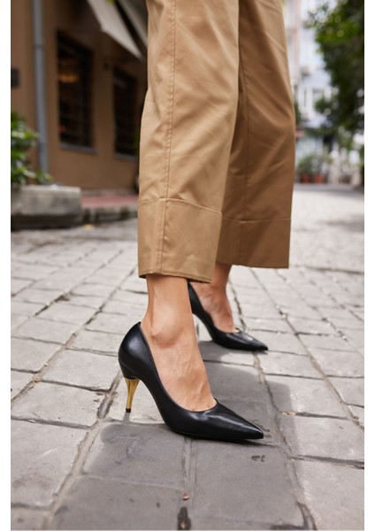 Goccila Kadin Siyah Duz Topuklu Stıletto indirimleri